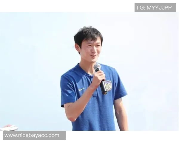 伊利足球明星广告引领健康生活新风尚助力青少年成长与梦想实现 伊利足球明星广告引领健康生活新风尚助力青少年成长与梦想实现