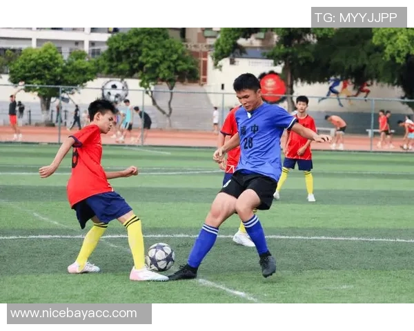 倒挂金钟的足球明星如何在绿茵场上展现独特魅力与技巧