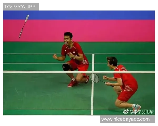 深圳羽毛球队团队协作的成功之道与训练心得分享 深圳羽毛球队团队协作的成功之道与训练心得分享