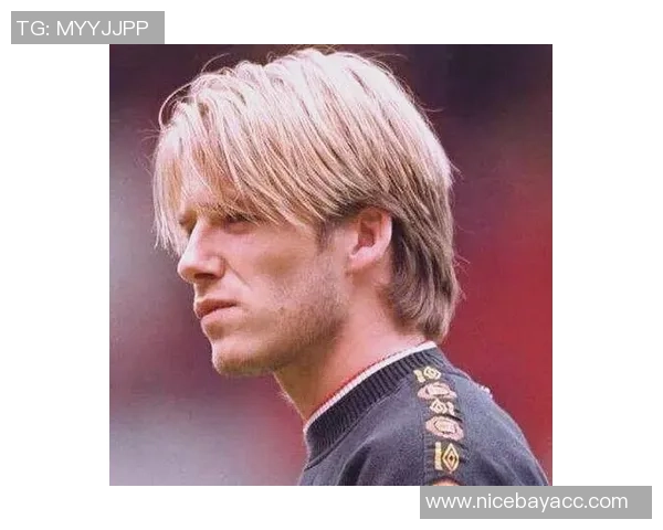 足球传奇贝克汉姆的辉煌生涯与影响力解析 足球传奇贝克汉姆的辉煌生涯与影响力解析